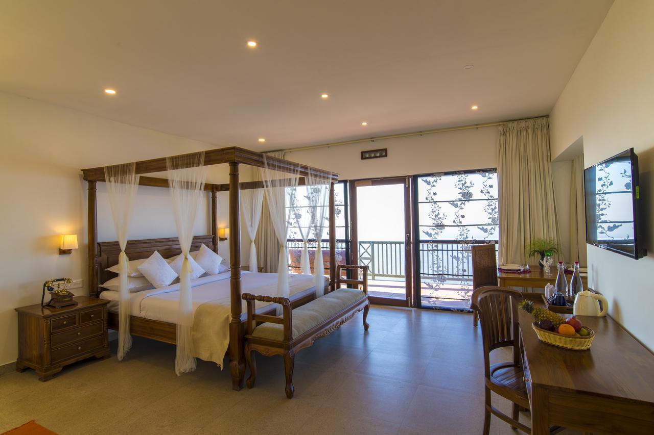 Olive Golden Ridge Resort Chinnakanal Bagian luar foto