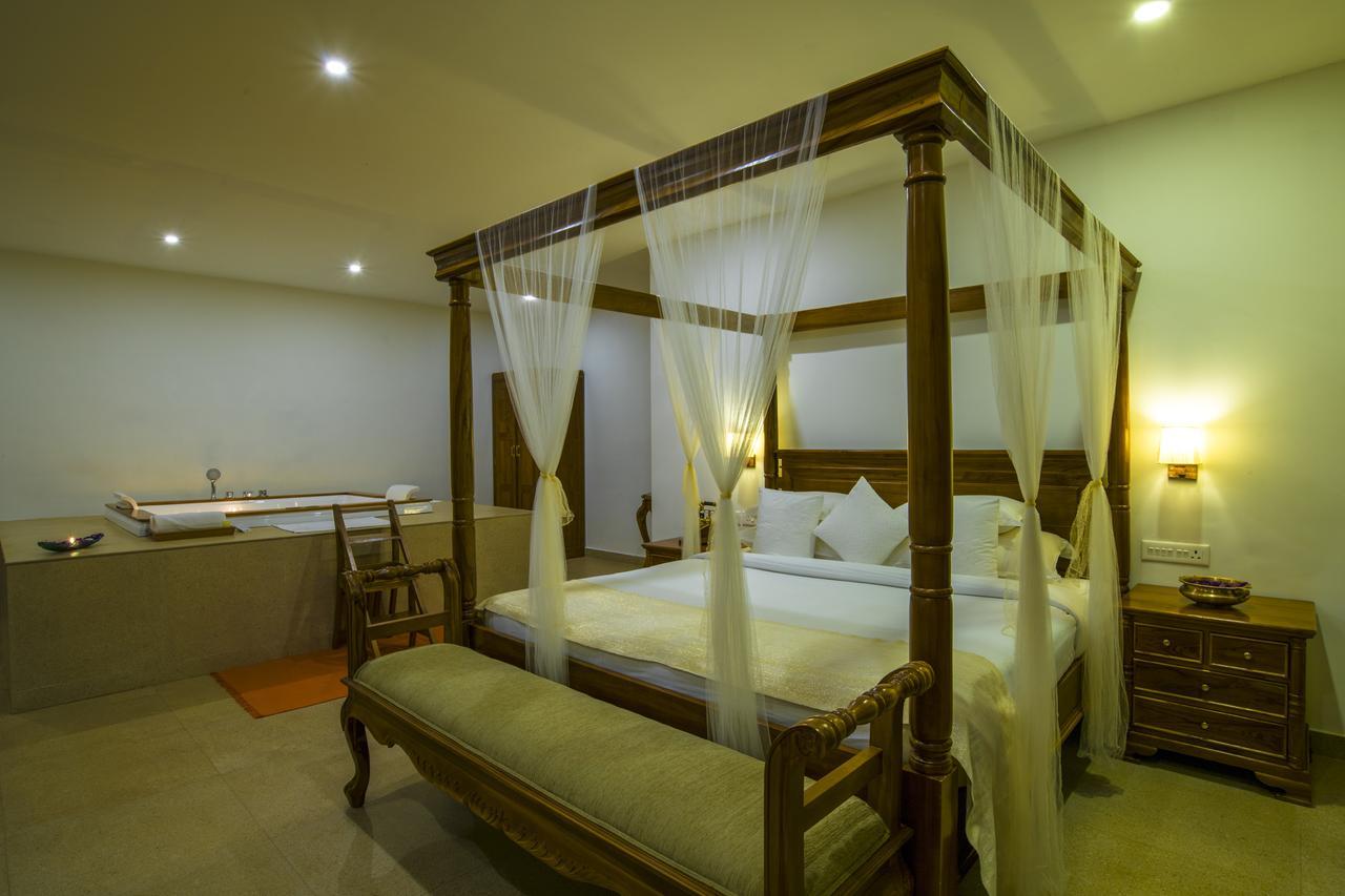 Olive Golden Ridge Resort Chinnakanal Bagian luar foto