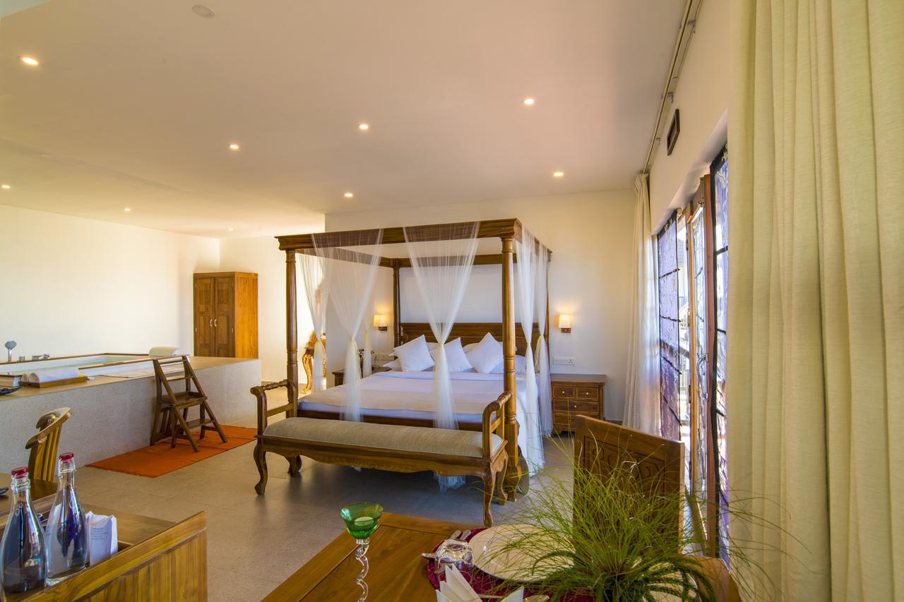 Olive Golden Ridge Resort Chinnakanal Bagian luar foto