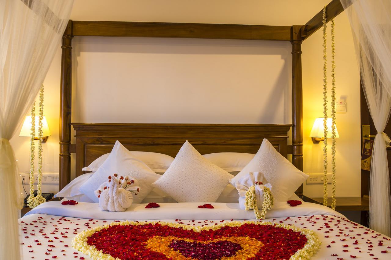 Olive Golden Ridge Resort Chinnakanal Bagian luar foto