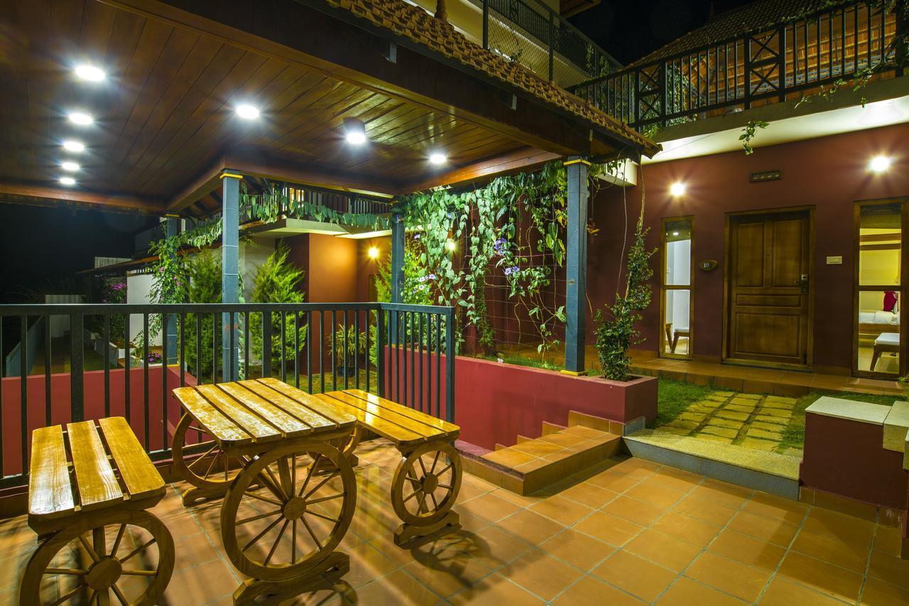Olive Golden Ridge Resort Chinnakanal Bagian luar foto