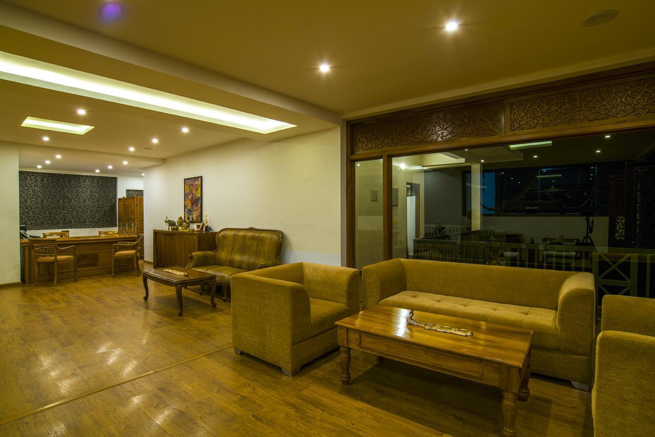 Olive Golden Ridge Resort Chinnakanal Bagian luar foto