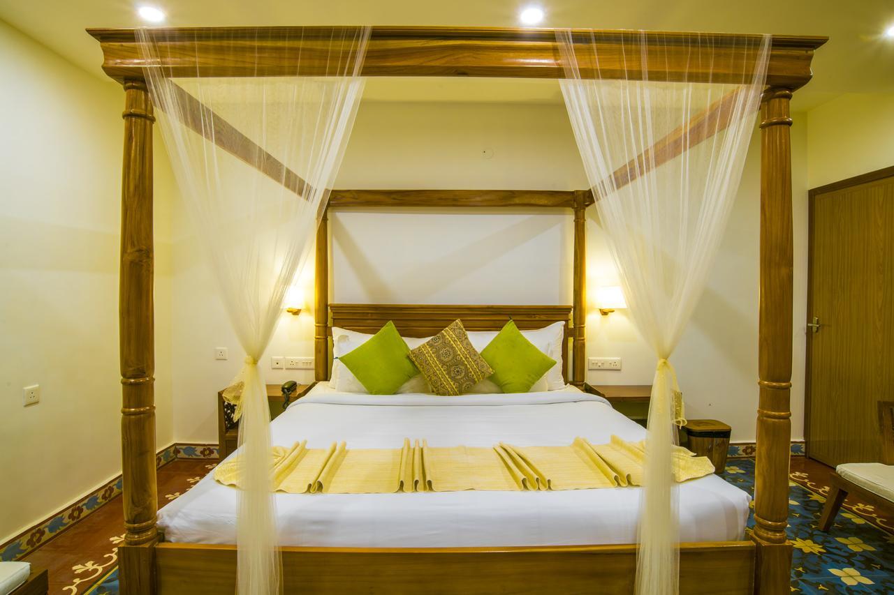 Olive Golden Ridge Resort Chinnakanal Bagian luar foto