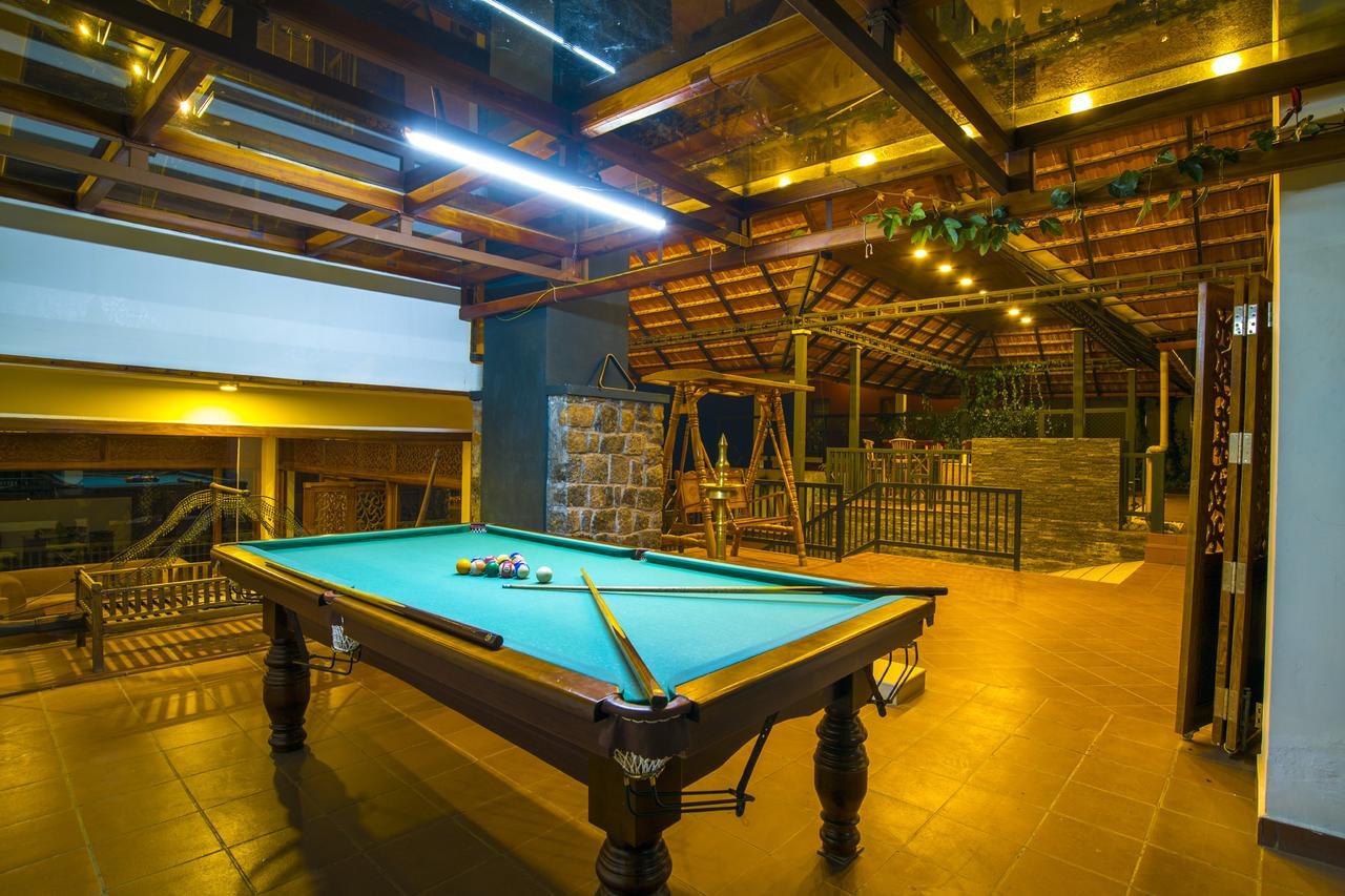 Olive Golden Ridge Resort Chinnakanal Bagian luar foto